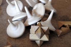 Fafaragó, esztergályos