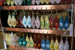 Gyöngyfűző mester